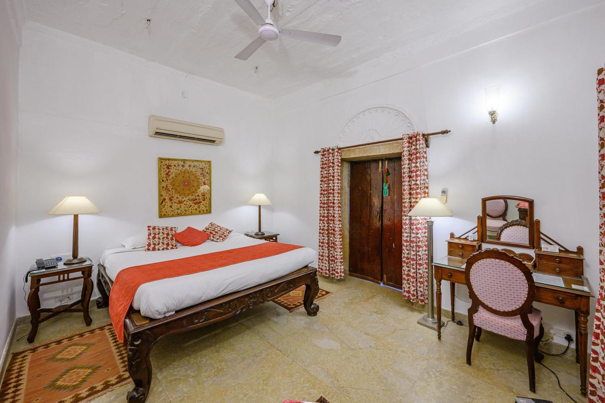Neemrana'S - Deo Bagh Hotel Gwalior Luaran gambar