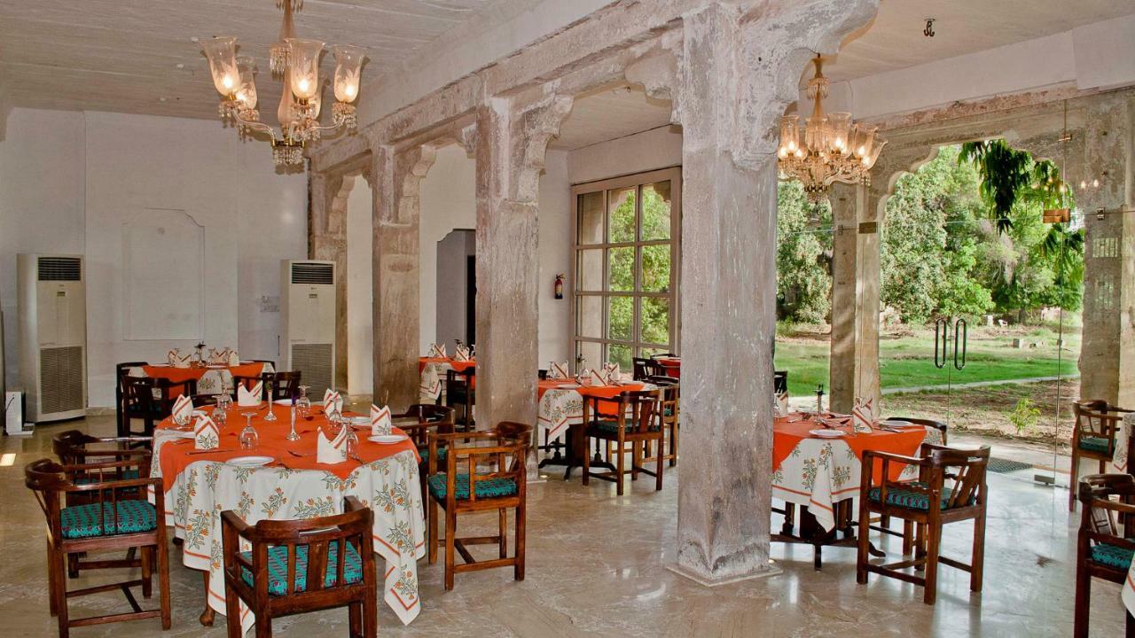 Neemrana'S - Deo Bagh Hotel Gwalior Luaran gambar