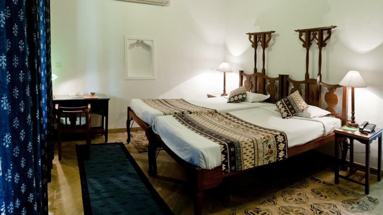 Neemrana'S - Deo Bagh Hotel Gwalior Luaran gambar